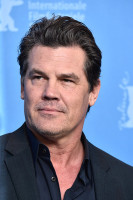 Джош Бролин