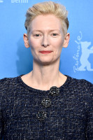 Тильда Суинтон