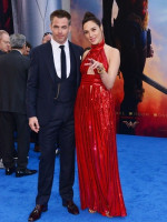 Галь Гадот и Крис Пайн