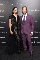 Камилла Алвес и Мэттью МакКонахи 