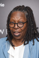 Вупи Голдберг