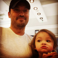 Брайан Остин Грин с сыном