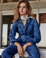 Хлопковый комбинезон, шелковый платок, все Dior 