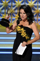 Джулия Луи Дрейфус