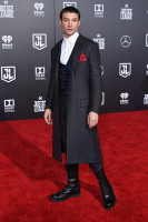 Эзра Миллер