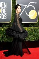 Анджелина Джоли