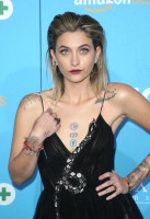 Пэрис Джексон