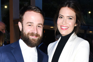 Тейлор Голдсмит и Мэнди Мур