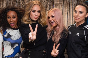 Адель и группа Spice Girls