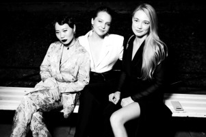 Ян Гэ, Юлия Хлынина, Оксана Акиньшина