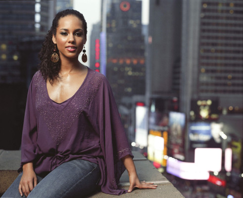photo 13 in Alicia Keys gallery [id778125] 2014-12-08 00:00:00