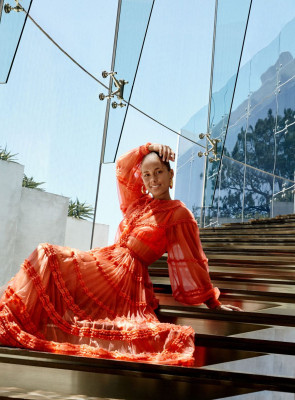 ALICIA KEYS in Instyle Magazine, July 2020