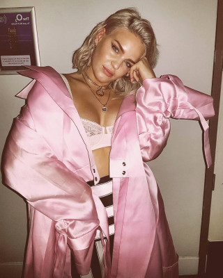 Anne-Marie - London 05/03/2017