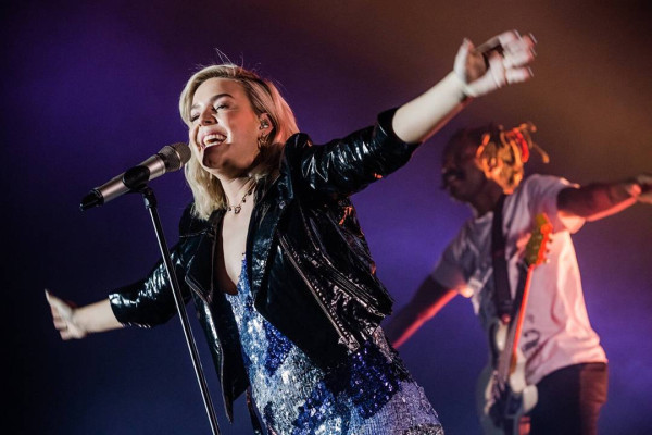 Anne-Marie - The Divide Tour in Amsterdam 04/03/2017