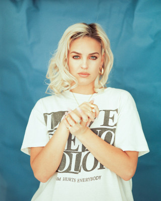 Anne-Marie pic #988641
