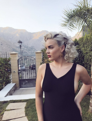 Anne-Marie 07/12/2017