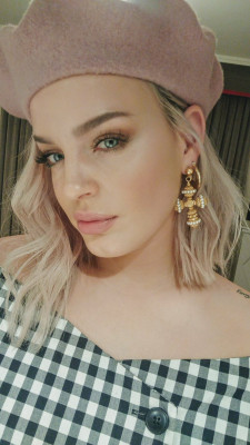Anne-Marie at Belgium 05/19/2017