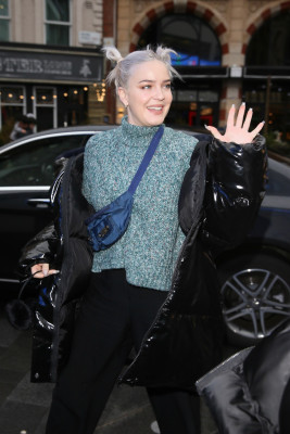 Anne-Marie - Global in London 01/24/2018