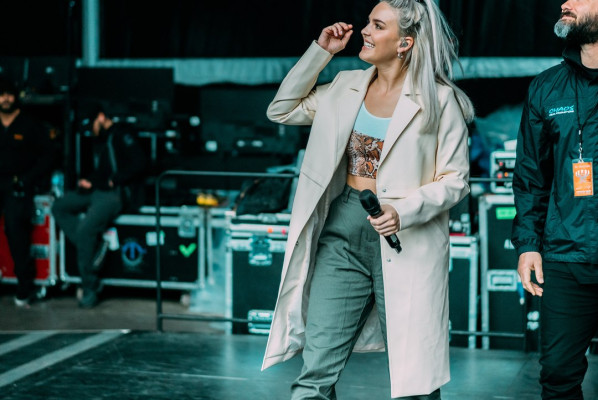 Anne-Marie at  Manchester 05/25/2018