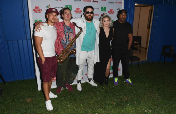 Anne-Marie - MTV Crashes in Plymouth, UK 07/28/2016