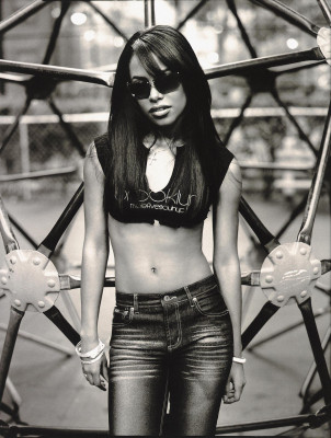 Aaliyah pic #118500