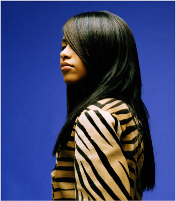 Aaliyah pic #118499