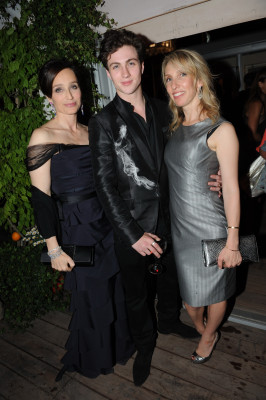photo 22 in Aaron Johnson gallery [id386644] 2011-04-21 00:00:00