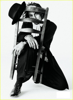 photo 18 in Aaron Johnson gallery [id556185] 2012-09-06 00:00:00