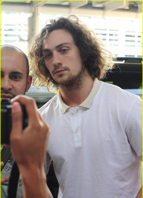 Aaron Johnson pic #557686