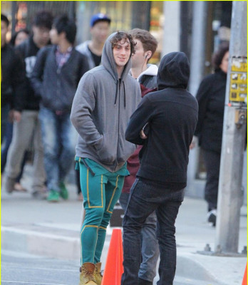 Aaron Johnson pic #572150