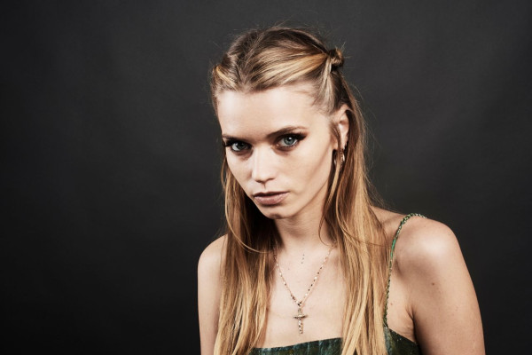 Abbey Lee Kershaw – Deadline Studio Portraits at SXSW 2018