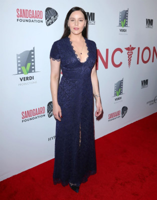 Abbie Cornish – Junction Premiere at Harmony Gold Theatre in Hollywood