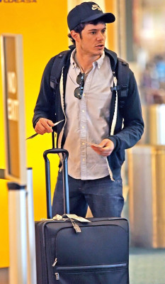 photo 14 in Adam Brody gallery [id702203] 2014-02-24 00:00:00