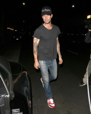 Adam Levine pic #669130