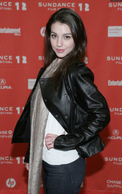 Adelaide Kane pic #747822