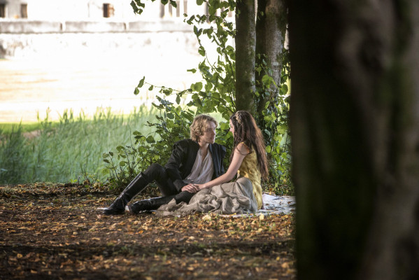 Adelaide Kane pic #742484
