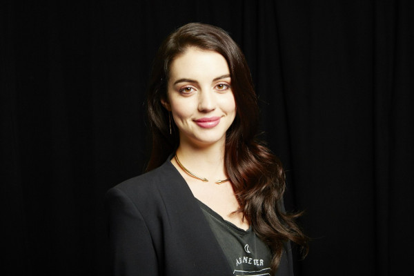 Adelaide Kane pic #694315