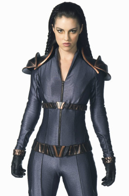 Adelaide Kane pic #762061