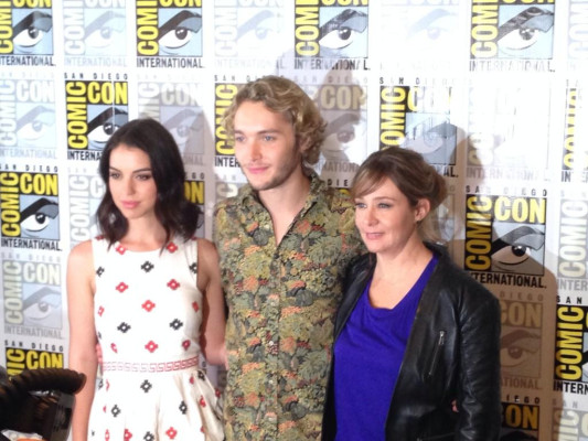 Adelaide Kane pic #779345