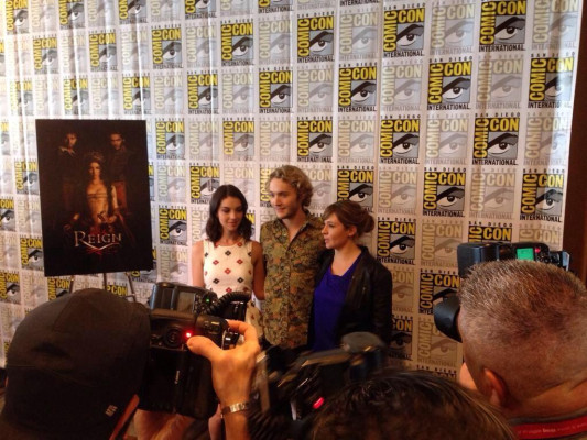 Adelaide Kane pic #779344