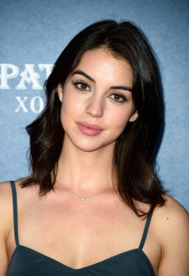 Adelaide Kane pic #783113