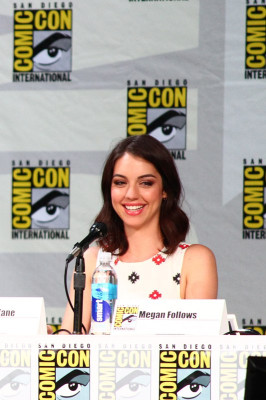 Adelaide Kane pic #784006