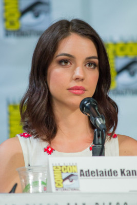 Adelaide Kane pic #761496