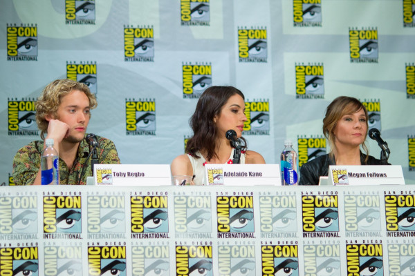 Adelaide Kane pic #762621