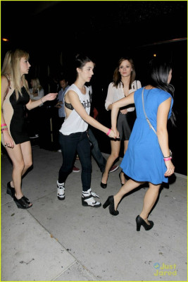 Adelaide Kane pic #747862
