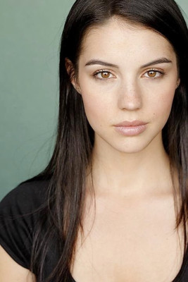 Adelaide Kane pic #816103