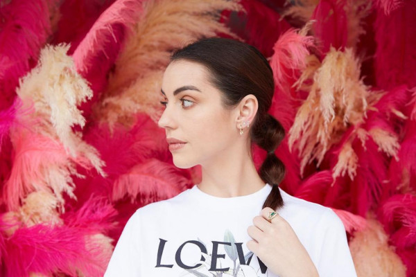 Adelaide Kane pic #1127508