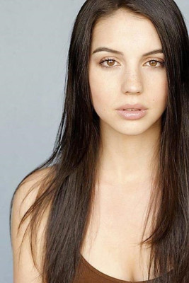Adelaide Kane pic #816540