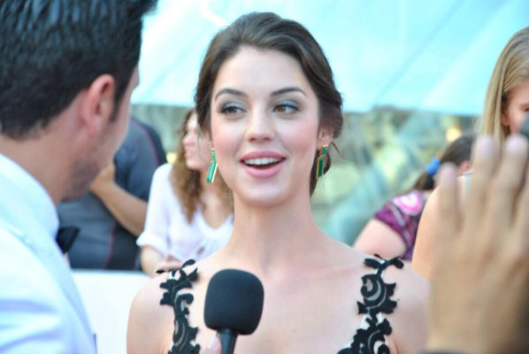 Adelaide Kane pic #746725