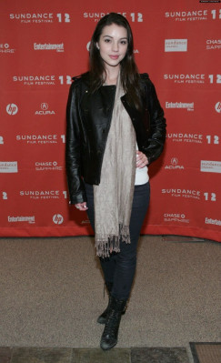 Adelaide Kane pic #714459